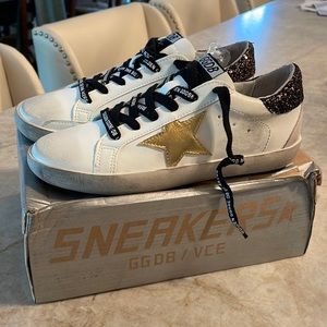 Golden Goose Size 36